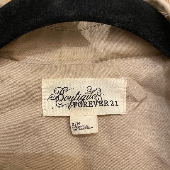 Trench coat vest - Picture 4 of 4